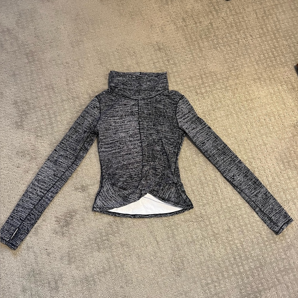 Lululemon Long Sleeve